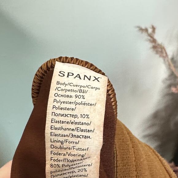 SPANX Faux Suede Flare Pant Camel Brown Sz XS {G18} - Picture 6 of 7